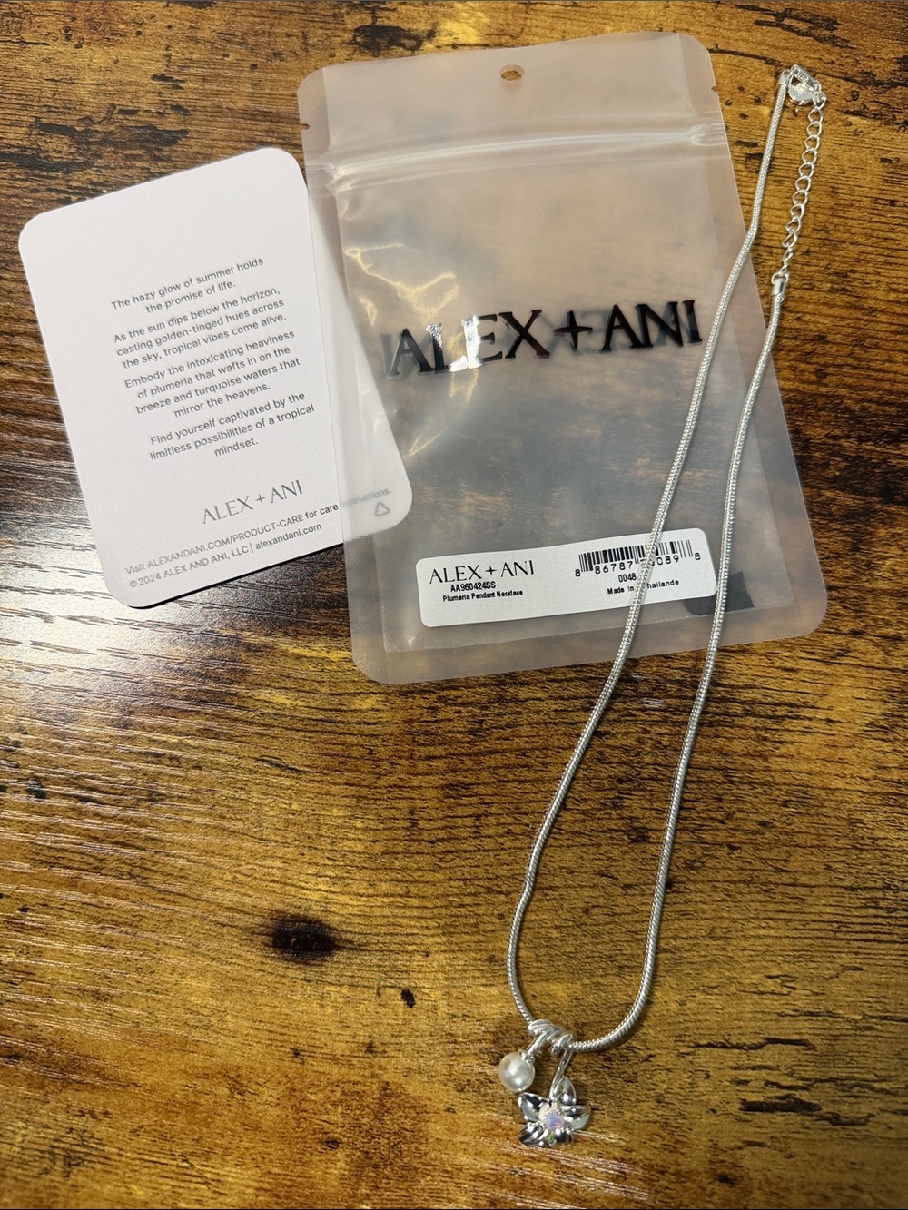 Women’s Necklace